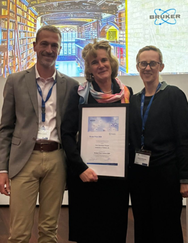 2026 41st Bruker Prize, LtoR: Bruker EPR Business Line Manager Frédéric Jaspard, Winner Professor Christiane R Timmel, and Chair Emma Richards,